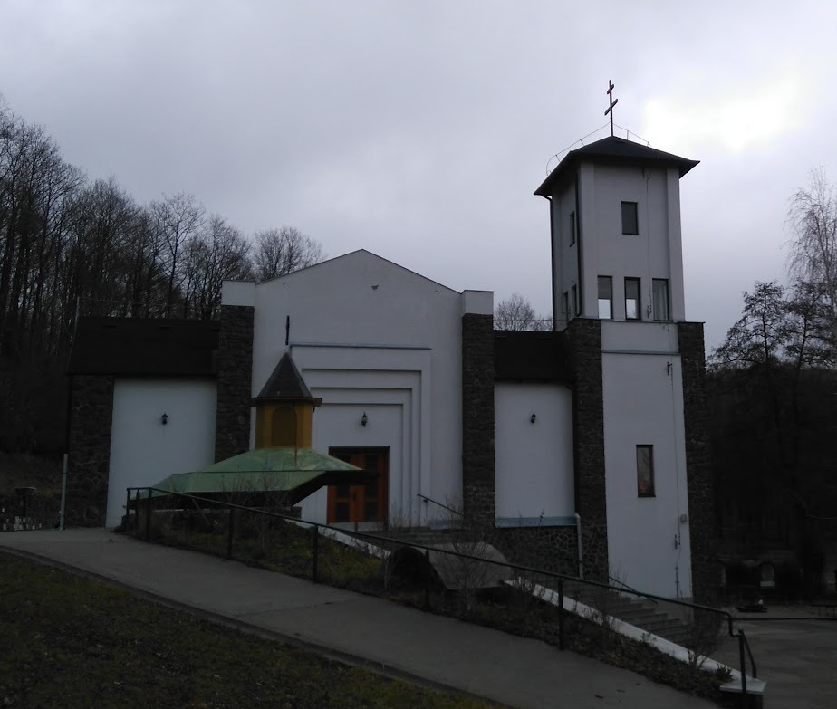 Fallóskút